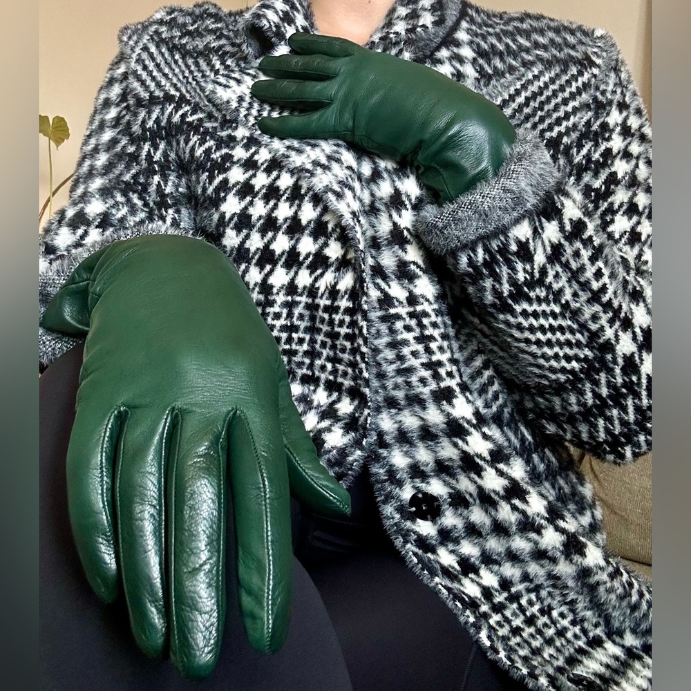 Emerald Evening Gloves